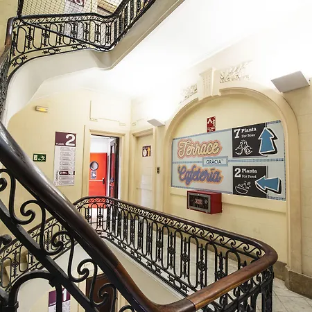 Alberg Safestay Passeig De Gracia (adults Only) *
