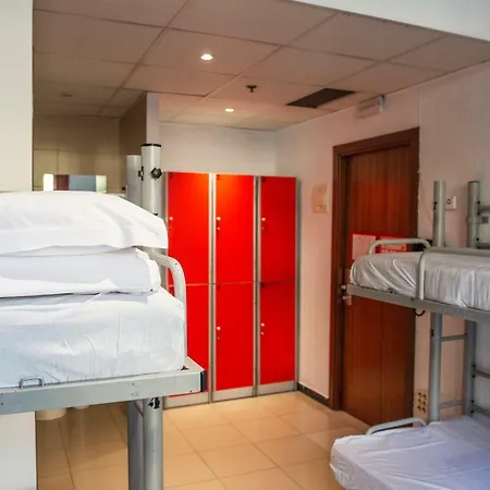 Safestay Passeig De Gracia (adults Only) Hostel Barcelona