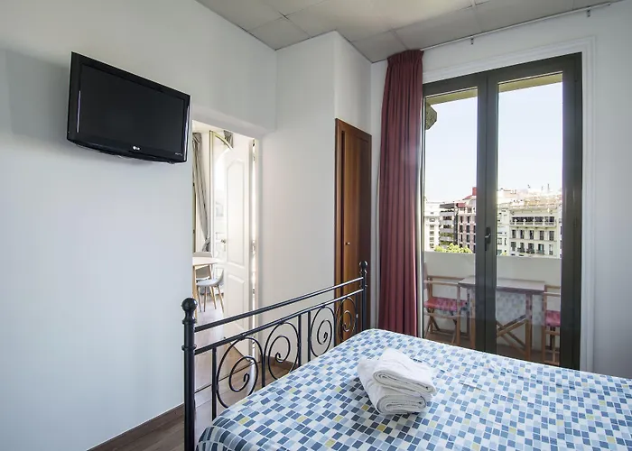 Hostel Safestay Passeig De Gracia (adults Only) *