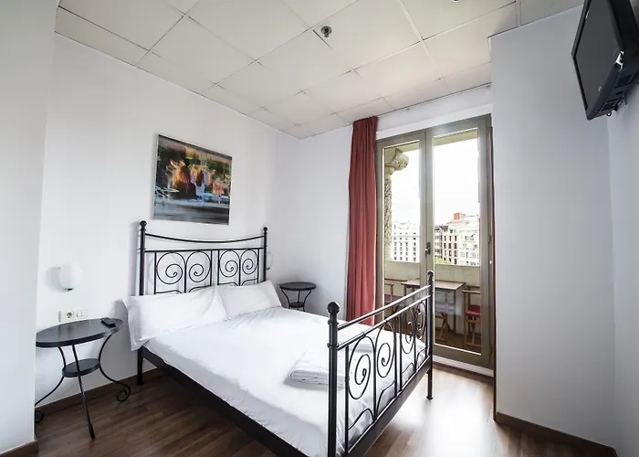 Safestay Passeig De Gracia (adults Only) Hostel *