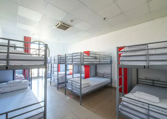 Safestay Passeig De Gracia (adults Only) Hostel