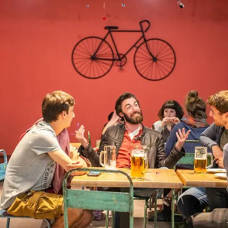 Hostel Safestay Passeig De Gràcia *